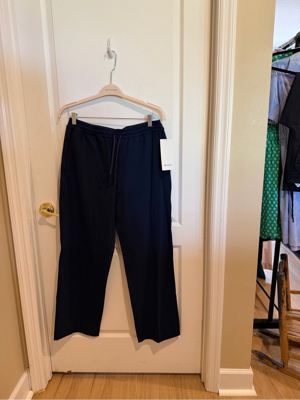 lululemon women’s Navy Relaxed Drawstring Joggers